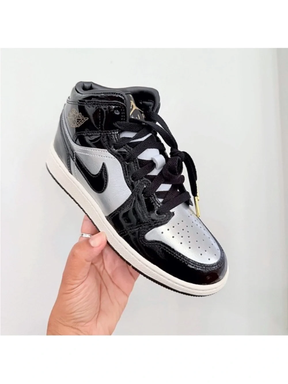 Nike Air Jordan 1 Mid SE Patent Leather Sneaker Black & Metallic Silver 5.5Y/ 7W